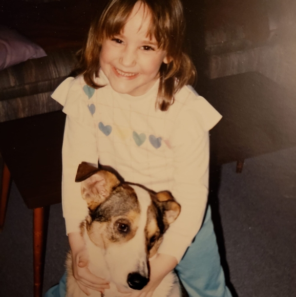 Meet your Posher, Danielle - Picture 1 of 1